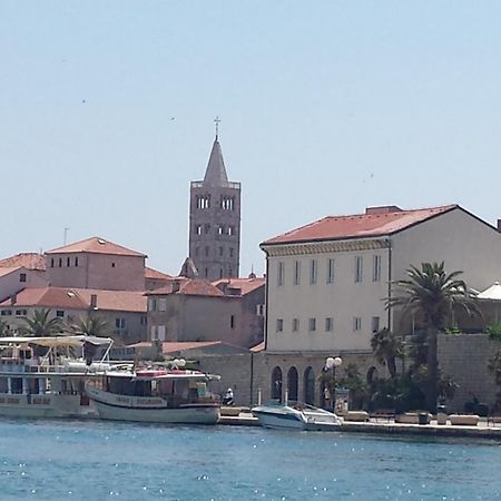 Nina Villa Rab Town Buitenkant foto