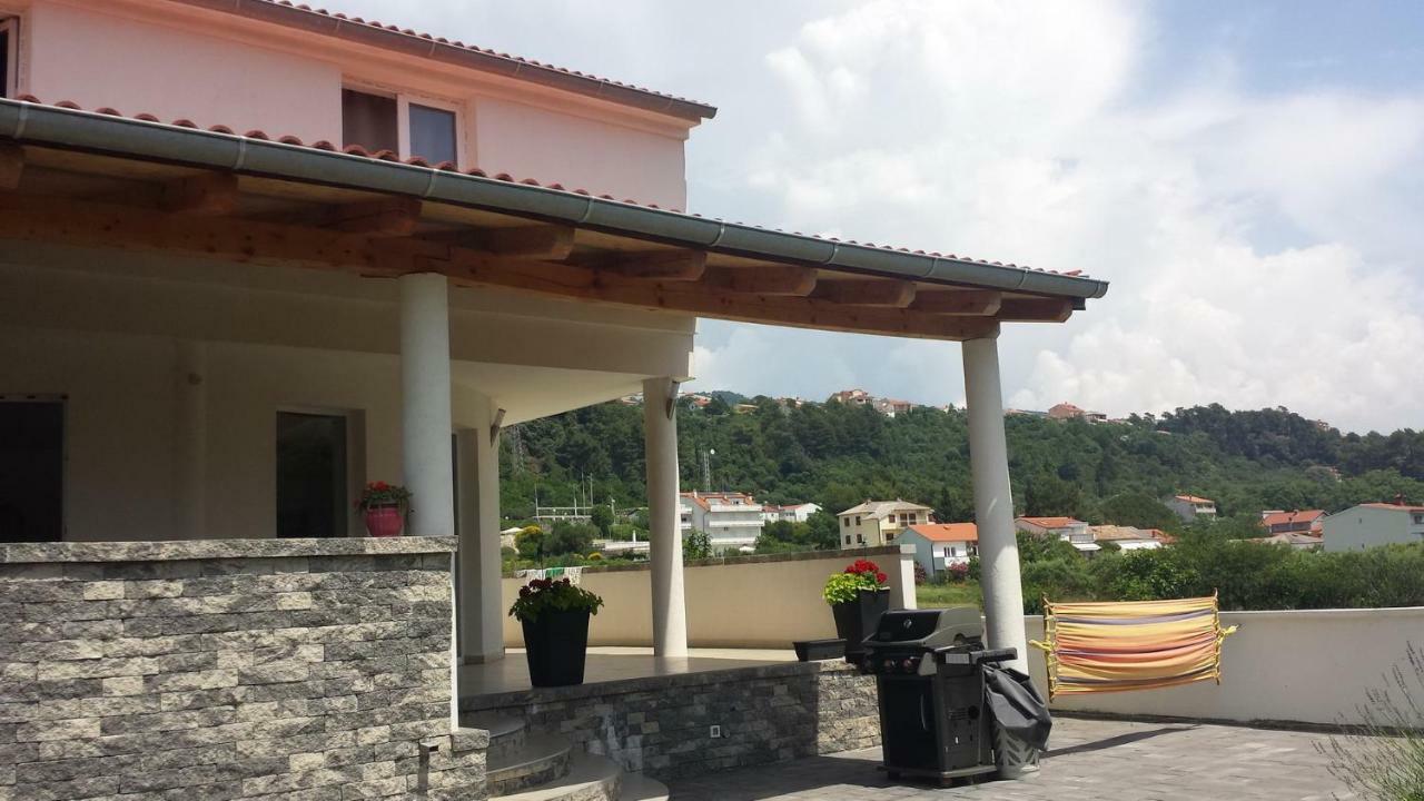 Nina Villa Rab Town Buitenkant foto