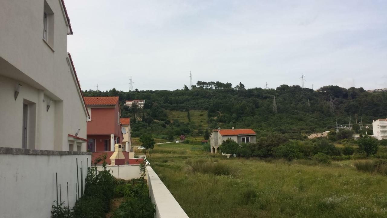 Nina Villa Rab Town Buitenkant foto